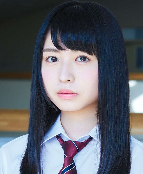 ファイル:2016年けやき坂46プロフィール 長濱ねる 2.jpg