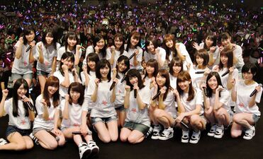 2016年3月6日(第59回)、岩手県民会館で行われた『被災地復興支援ライブ』。卒業を控える岩田はAKB48として最後の被災地訪問活動となった。