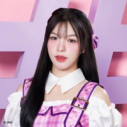 2024年BNK48プロフィール Virunpat Thamrongpantavanich 3.jpg
