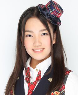 2010年AKB48プロフィール 加藤玲奈.jpg