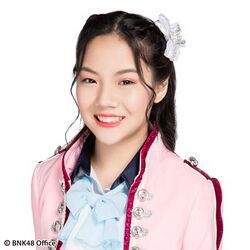 2018年BNK48プロフィール Sawitchaya Kajonrungsilp 3.jpg