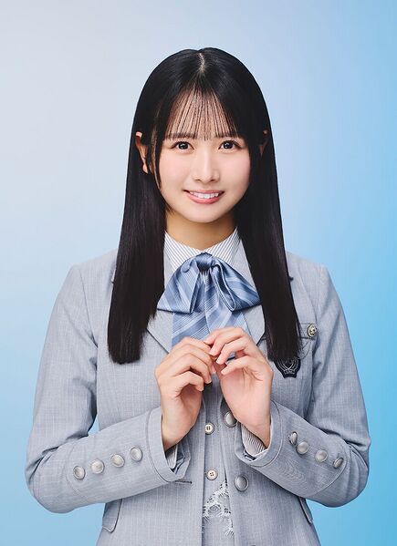 ファイル:2026年日向坂46プロフィール 上村ひなの.jpg