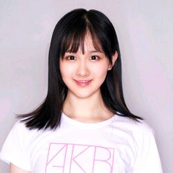 2018年AKB48 Team SHプロフィール 王雨朵.jpg