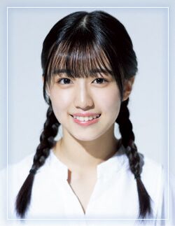 2024年夏霞プロフィール顔写真 岩本理瑚.jpg