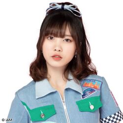 2019年BNK48プロフィール Jiradapa Intajak 2.jpg