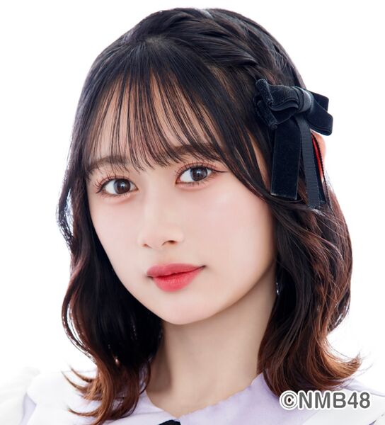 ファイル:2026年NMB48プロフィール 岡腰星来.jpg