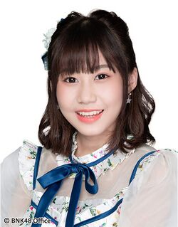 2018年BNK48プロフィール Panisa Srilaloeng 2.jpg