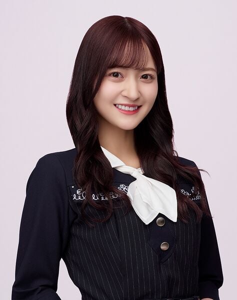 ファイル:2025年乃木坂46プロフィール 金川紗耶.jpg