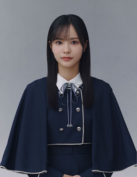 ファイル:2025年櫻坂46プロフィール 中川智尋 3.jpg