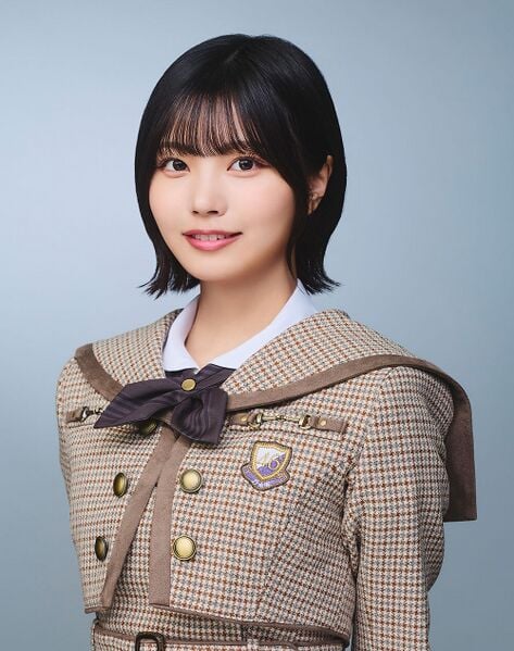 ファイル:2025年乃木坂46プロフィール 中西アルノ 3.jpg
