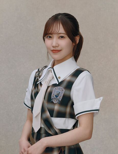 ファイル:2026年櫻坂46プロフィール 松田里奈 2.jpg