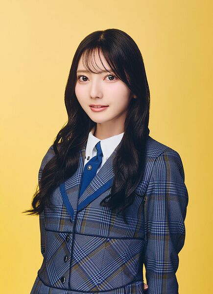 ファイル:2025年日向坂46プロフィール 竹内希来里 2.jpg