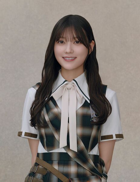 ファイル:2026年櫻坂46プロフィール 幸阪茉里乃 2.jpg