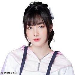 2019年BNK48プロフィール Manipa Roopanya.jpg