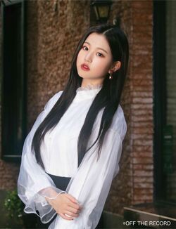 2019年IZ*ONEプロフィール Jang Won Young 5.jpg