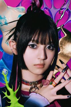 2024年UNLAMEプロフィール HINANO.jpg