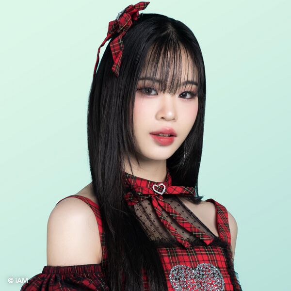 ファイル:2025年CGM48プロフィール Kwan.jpg