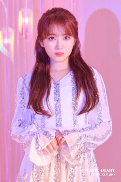 2020年IZ*ONEプロフィール 矢吹奈子 8.jpg