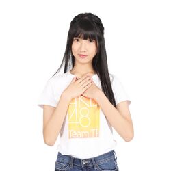 2019年AKB48 Team TPプロフィール 鄭佳郁.jpg