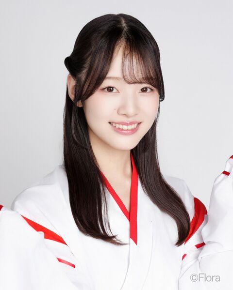 ファイル:2025年NGT48プロフィール 杉本萌.jpg