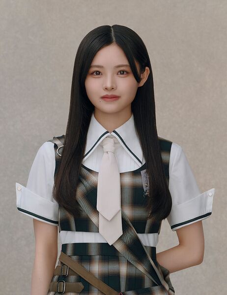 ファイル:2026年櫻坂46プロフィール 浅井恋乃未 2.jpg
