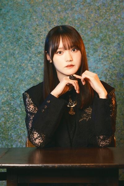ファイル:2026年15th Single BACKS LIVE!!プロフィール 増本綺良.jpg