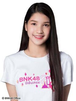 2018年BNK48プロフィール Pimnipa Tungsakul.jpg