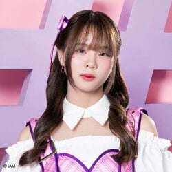2024年BNK48プロフィール Naththarinee Kusolphat 3.jpg