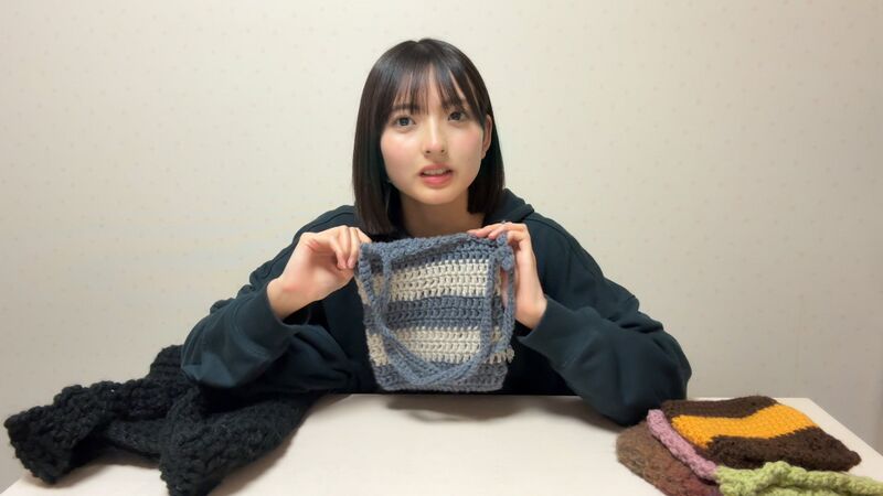ファイル:2025年櫻坂46 四期生お披露目 山田桃実.jpg