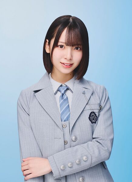 ファイル:2026年日向坂46プロフィール 渡辺莉奈.jpg