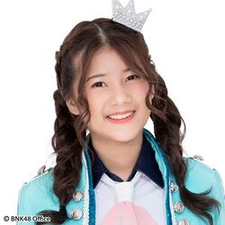 2018年BNK48プロフィール Korapat Nilprapa 3.jpg