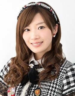 AKB48 パパラッツィ 田名部生来 ￼6枚 250px-2017年AKB48プロフィール_