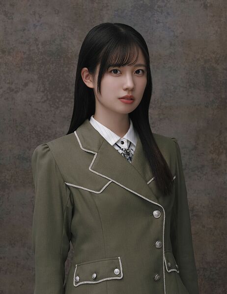 ファイル:2026年櫻坂46プロフィール 勝又春.jpg
