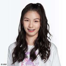 2020年BNK48プロフィール Virunpat Thamrongpantavanich.jpg