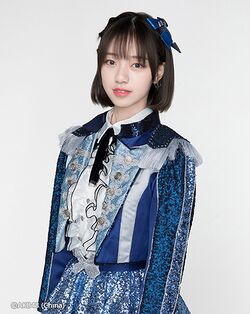 2018年AKB48 Team SHプロフィール 徐依婷 2.jpg