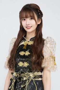 2021年AKB48 Team SHプロフィール 朱苓 3.jpg