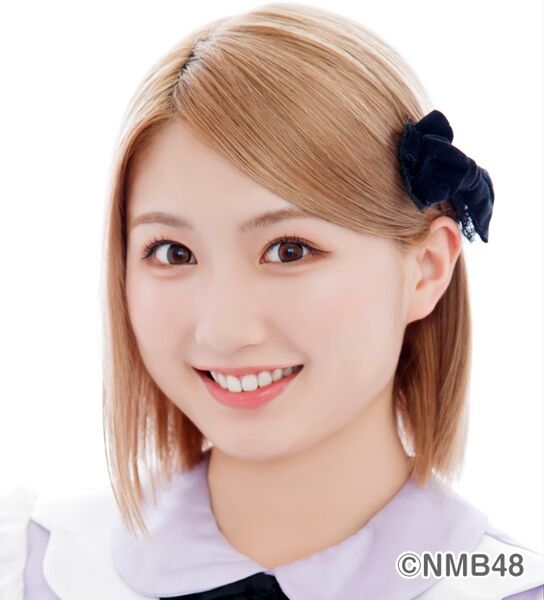 ファイル:2026年NMB48プロフィール 塩月希依音.jpg