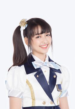2017年BNK48プロフィール Kunjiranut Intarasin 2.jpg