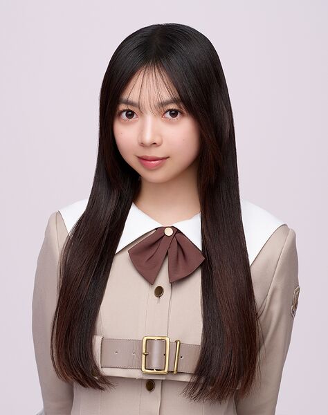 ファイル:2025年乃木坂46プロフィール 長嶋凛桜 2.jpg