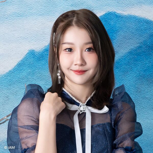 ファイル:2025年CGM48プロフィール Jingjing 2.jpg