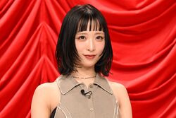 20260723 小栗有以 前髪ぱっつん.jpg