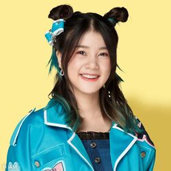2020年BNK48プロフィール Korapat Nilprapa 2.jpg