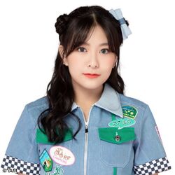 2019年BNK48プロフィール Nannaphas Loetnamchoetsakun 2.jpg