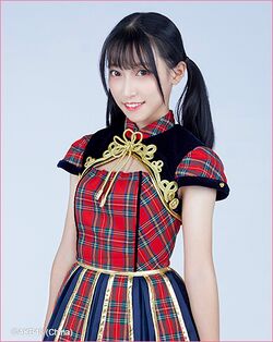 2019年AKB48 Team SHプロフィール 施蔼倍 2.jpg