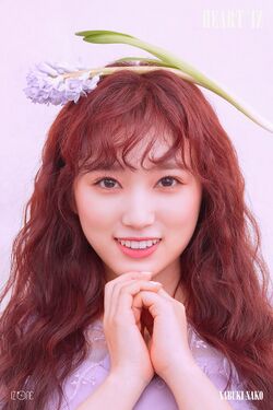 2019年IZ*ONEプロフィール 矢吹奈子 2.jpg