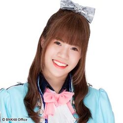 2018年BNK48プロフィール Vathusiri Phuwapunyasiri 3.jpg