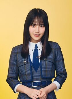日向坂　直筆　サイン　松尾桜 001_sns.jpg