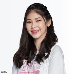 2020年BNK48プロフィール Chanikhan Busadee.jpg