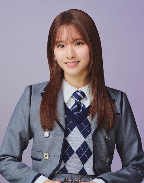 ファイル:2026年乃木坂46プロフィール 菅原咲月 3.jpg
