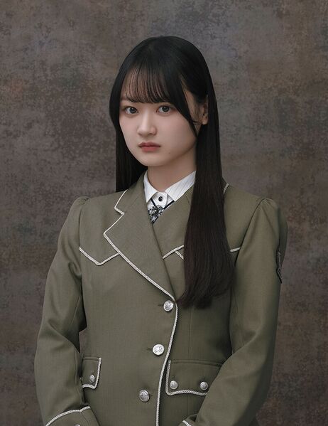 ファイル:2026年櫻坂46プロフィール 目黒陽色.jpg